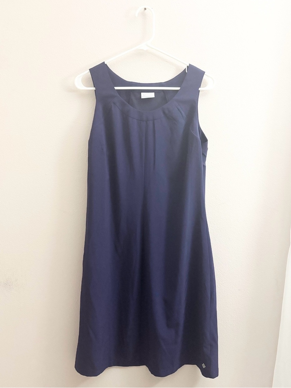 5/$15 🩷 MUST BUNDLE Columbia Classic Navy Sleeveless A-Line Dress